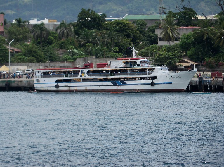 MV Estrella del Mar